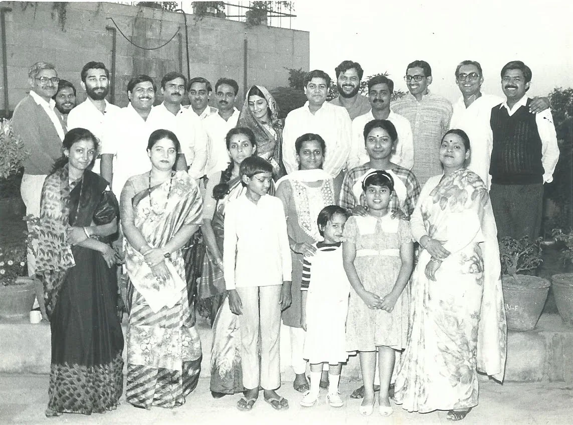 Group photograph of the ABVP family in Delhi, 1984, gathered to celebrate Narender Solanki's selection into the IAS